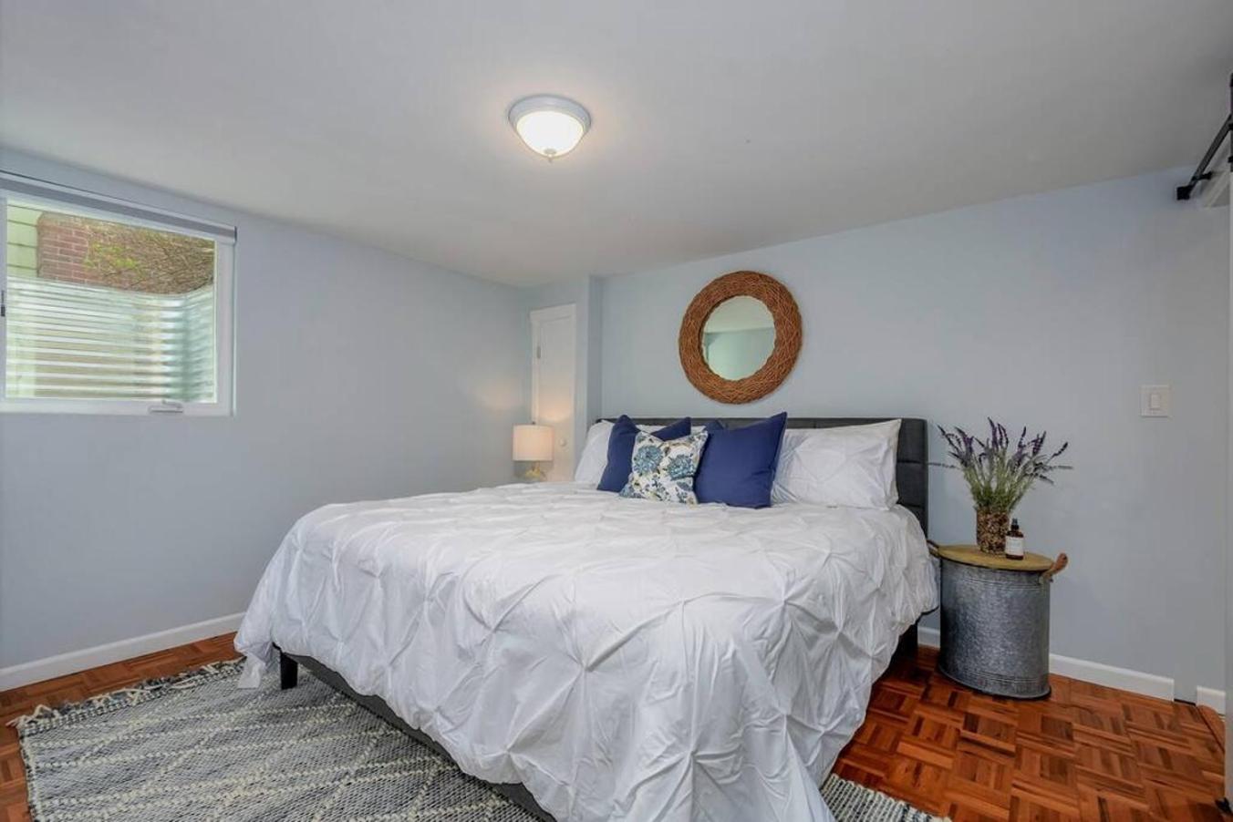 Style Meets Comfort In Beautiful Design Vancouver Dış mekan fotoğraf